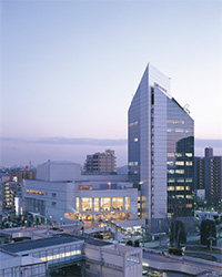 川口