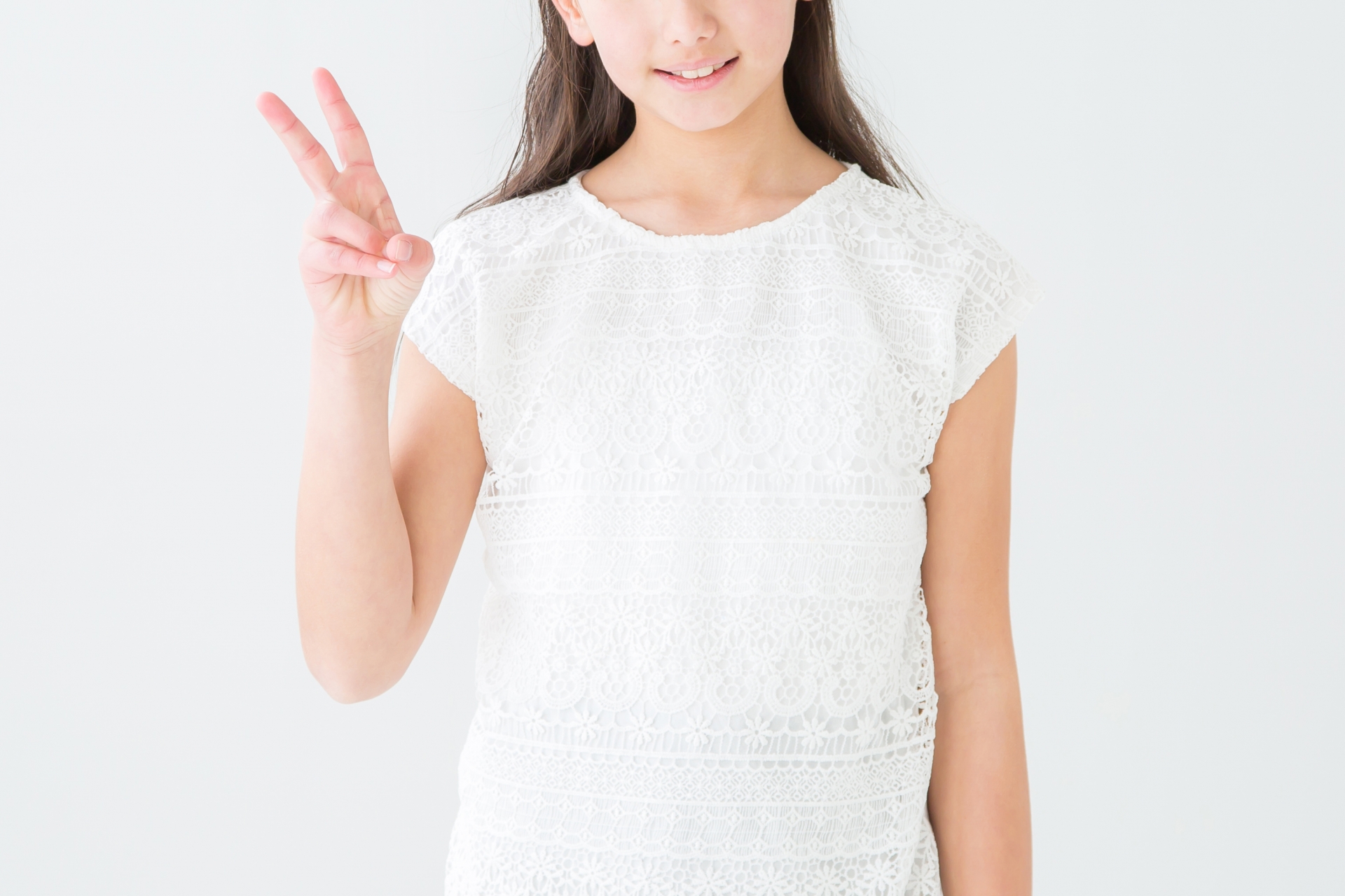 自然な笑顔の子ども